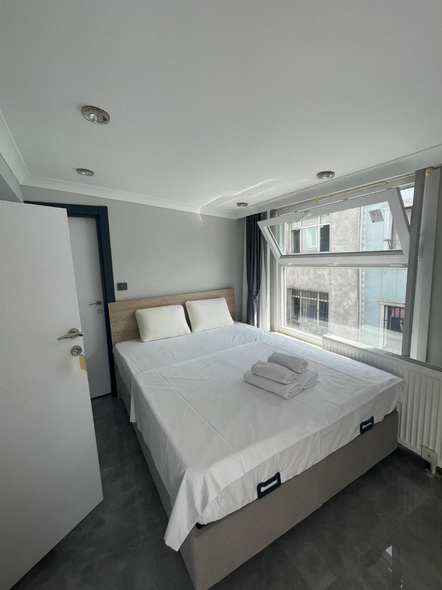 Moonlight Hotel Истанбул Екстериор снимка